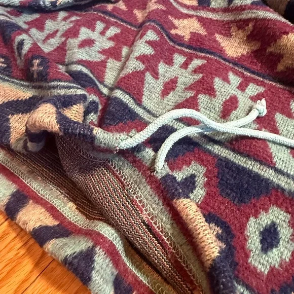 Multicolor Patterned Sweater #706 - Picture 8 of 8